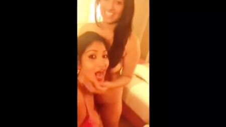 Chicas indias guapas y amateur