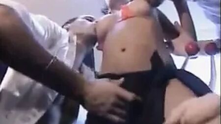 Olivia del Río: una fantástica doble penetración en el barco