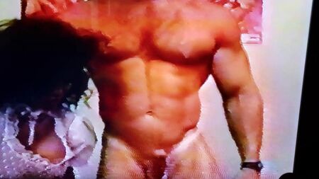 Jasmine Aloha le hace una mamada increíble a Dan Steele