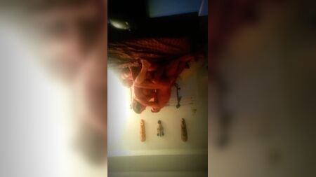 Hallazgo en Tumblr. Esposa con curvas en una doble penetración