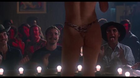 Stir Crazy (1980) - Escena del club de striptease