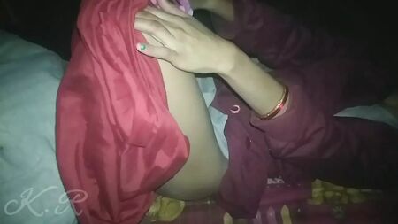 Sacia el hambre de mi coño, rompe el sello, primera vez, el coño tiene hambre
