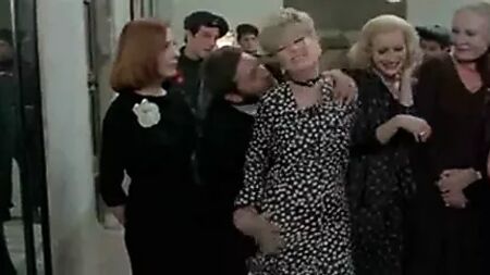 120. A la Sra. Sodoma, 1975