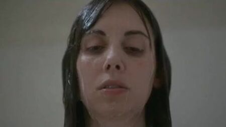 Alison Brie - La chica de los caballos (2020)