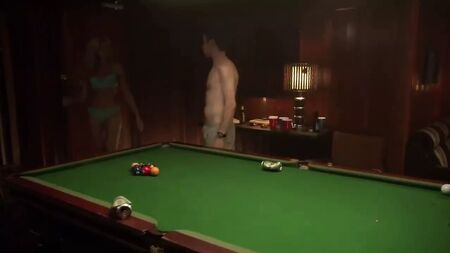 American Pie: La milla desnuda (2006) Escenas de sexo y desnudos