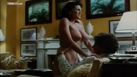 Recopilación de fotos de Serena Grandi desnuda