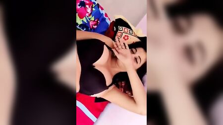 Hermosa y encantadora