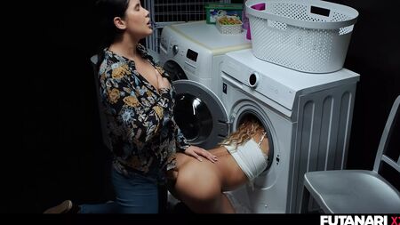 Futanari en la vida real - Recopilación - Chicas sexys con pollas enormes
