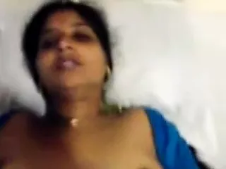 Telugu Antuy Sex - Telugu Aunty Has Sex With Bachelor Boy, Watch The Video