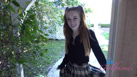 Madi Collins (POV amateur): polvo y corrida interna – SIN CONDÓN