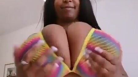 Tetas caídas de chocolate