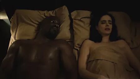 Krysten Ritter - «Jessica Jones», temporada 1, episodio 3
