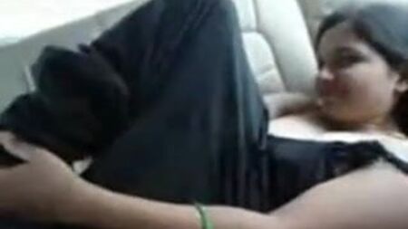 Salwar verde: sexo en el coche en tamil