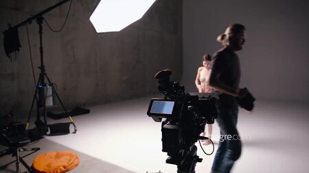 Leona: el arte de la fotografía de desnudos