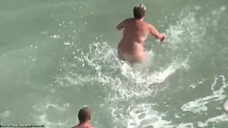 Madura gorda desnuda