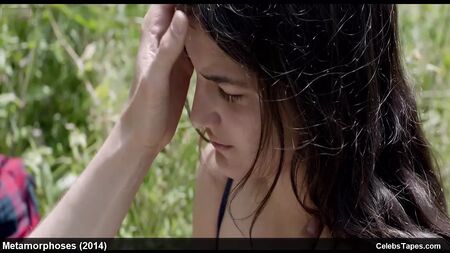 Famosos adolescentes desnudos y escenas de sexo en películas