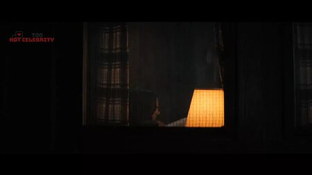 Jacqi Vene y Ryan Simpkins - Fear Street, segunda parte (1978, 2021)