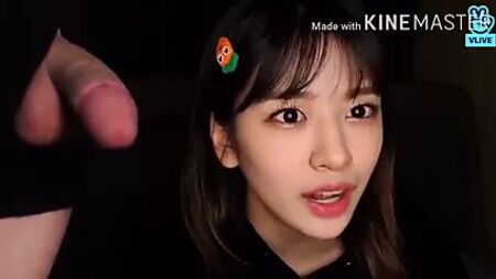 AHN YUJIN MASTURBACIÓN MANUAL