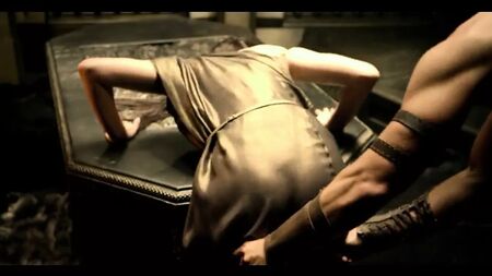Montaje de escenas de sexo de las famosas Eva Green y Lena Headey en «300»