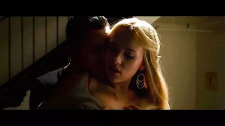 Escena de sexo provocativa de Scarlett Johansson