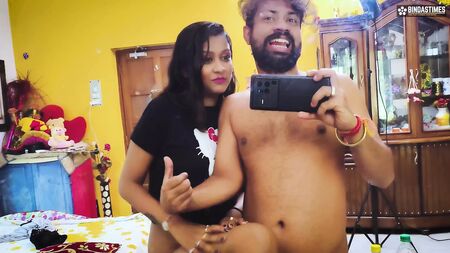El primer vlog sexual en primera persona exclusivo de tu StarSudipa favorita, grabado tras la sesión fotográfica para los espectadores de Bindastimes (audio en hindi)