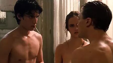 Eva Green desnuda en «Los soñadores» (2003)