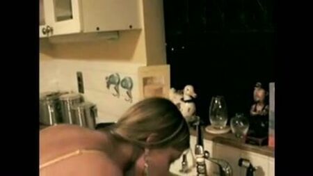 Pvp Jeana intenta tragarse el semen