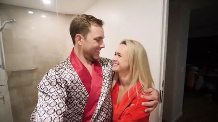 La experiencia de un trío de una esposa británica, real (parte 1)