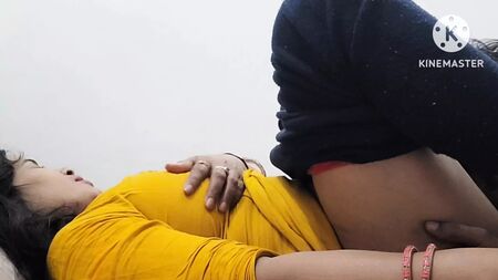 Sexo de parejas desi y chicas indias