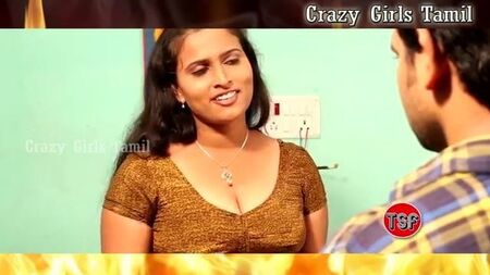 Sexo ardiente entre una tía tamil y su jefe de la oficina