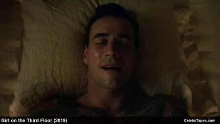 Escenas de desnudos y sexo de Sarah Brooks y Trieste Kelly Dunn en la película