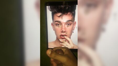 Homenaje a James Charles