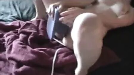 Sonya ata el consolador Xar