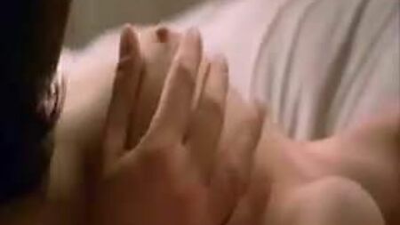 Angelina Jolie manteniendo relaciones sexuales en «El pecado original»