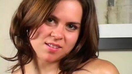 Emily: tu instructora de masturbación de hoy - JOI