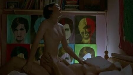 Kelly MacDonald - Trainspotting (a cámara lenta)