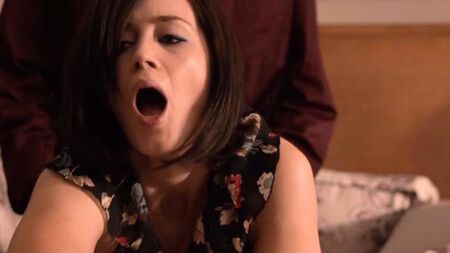 Escena de sexo de Emily Blunt en «Arthur Newman» en ScandalPlanet.Com