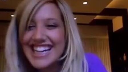 vídeo de la webcam de Ashley Tisdale