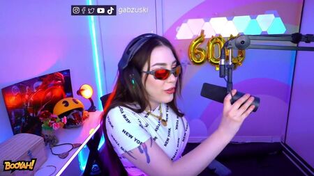 Gabriela Zambrozuski, una chica guapa en directo
