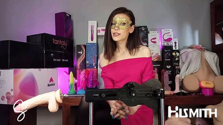 Sarah Sue analiza la máquina sexual «Auxfun» de Hismith