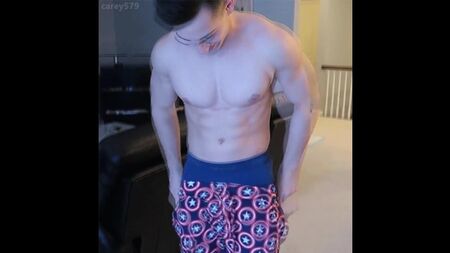 Doug Censor Martin: Recopilación de famosos gays masturbándose