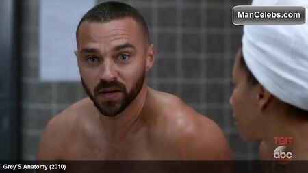 Jesse Williams desnudo en «Anatomía de Grey»