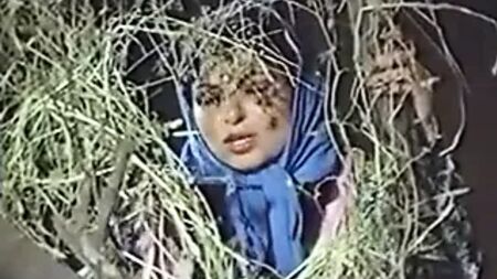 ZERRIN EGELILER - MUJER DE LA NOCHE, AMANTE - ATA SAKA
