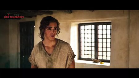 Courtney Eaton - Dioses de Egipto (2016)