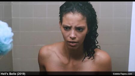 Escenas de Da Leigh y Jaiden Thompson desnudos en la ducha