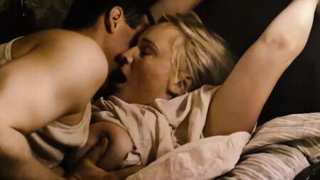 Kinga Preis - In Darkness (2011) Escena de sexo