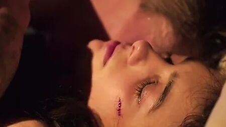 Muñeca sexual - Hafsia Herzi (2016)