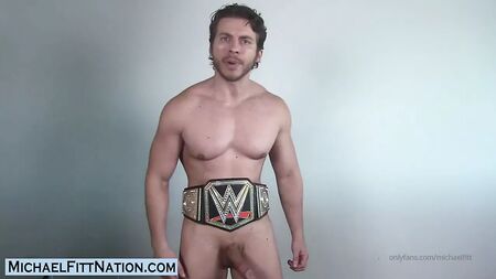 El campeón Michael Fitt