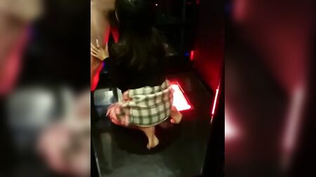 Sexo entre una pareja japonesa