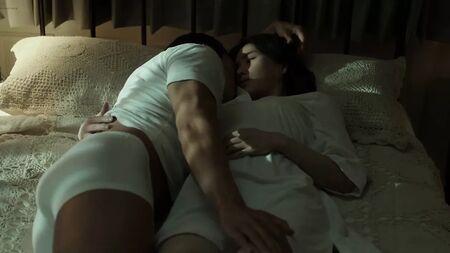 Lim Ji-yeon desnuda - Obsessed (2014)